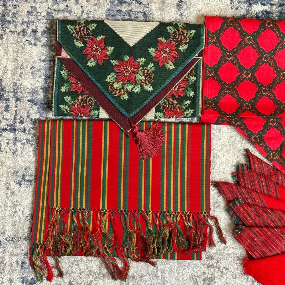 Lot of Vintage 90's Christmas Table Runners & Napkin Set VERA Red Green Gold